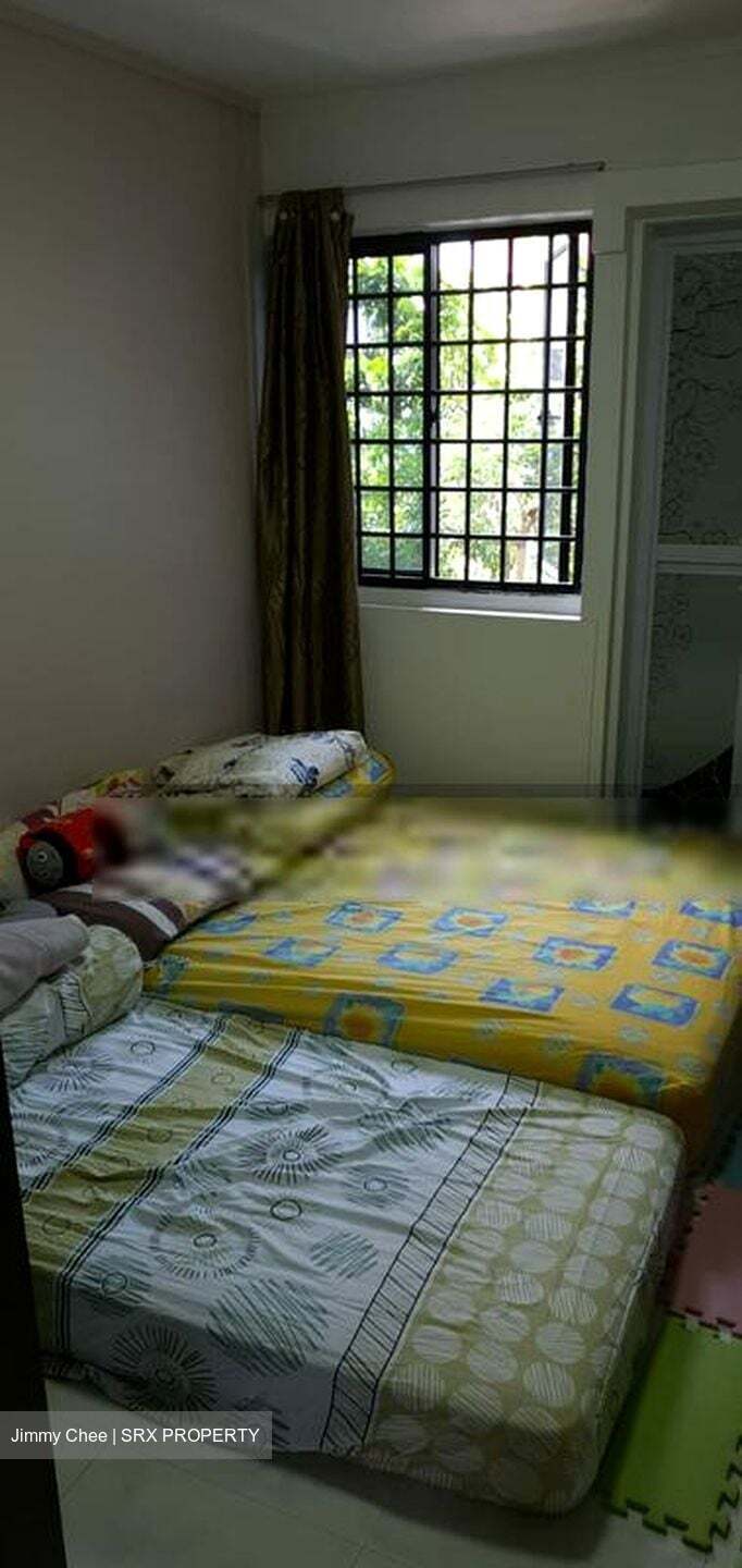 Blk 111 Woodlands Street 13 (Woodlands), HDB Executive #456716711